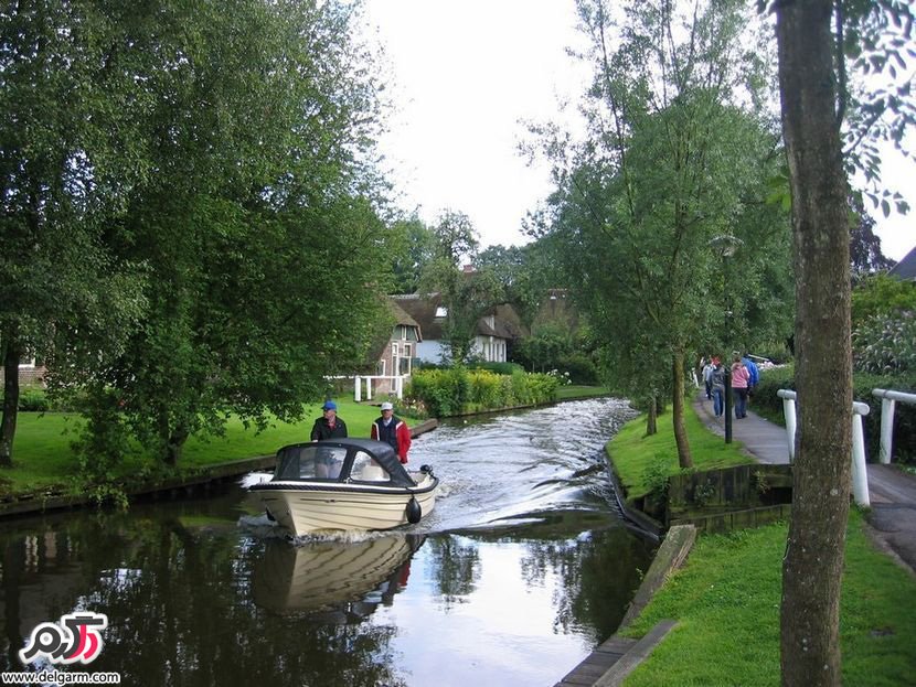 روستا Giethoorn یا ونیز هلند ..!! روستا Giethoorn یا ونیز هلند ..!!