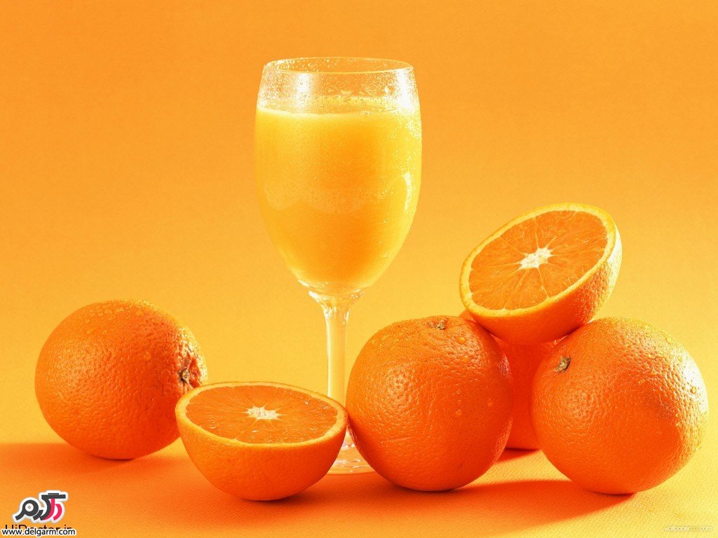 بادام و آب پرتقال