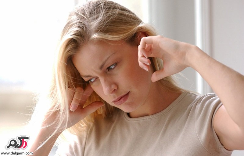 علت گرفتی گوش چیست؟