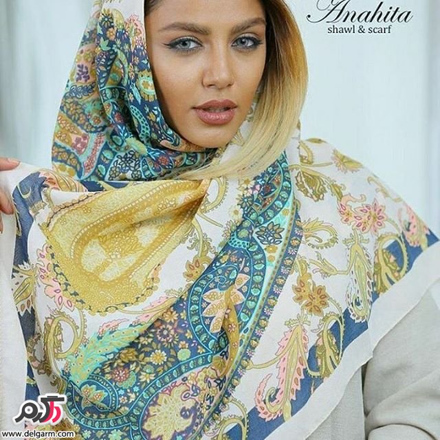 عکس از شال و روسری عکس از شال و روسری