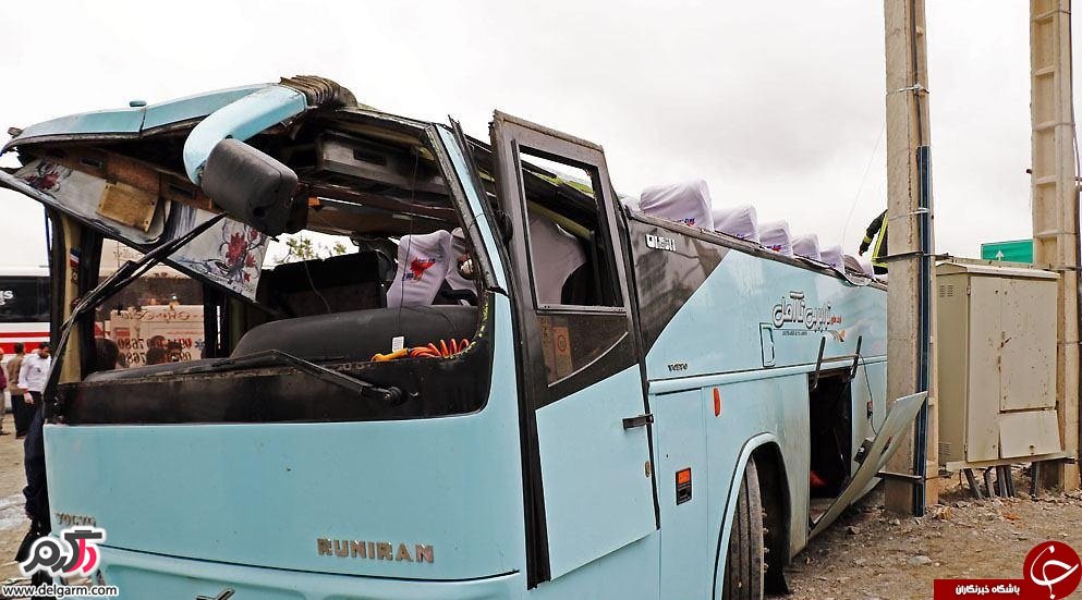 واژگونی اتوبوس در محور چناران واژگونی اتوبوس در محور چناران