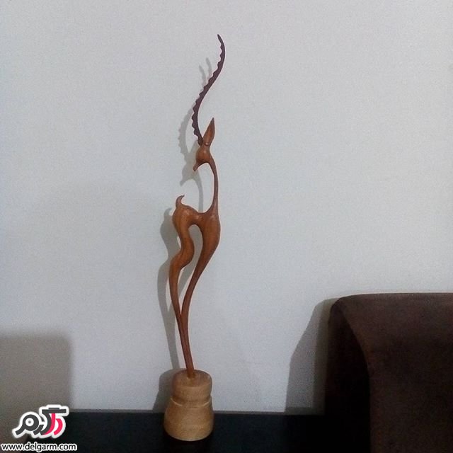 گالری از پیکر تراشی های زیبای چوبی