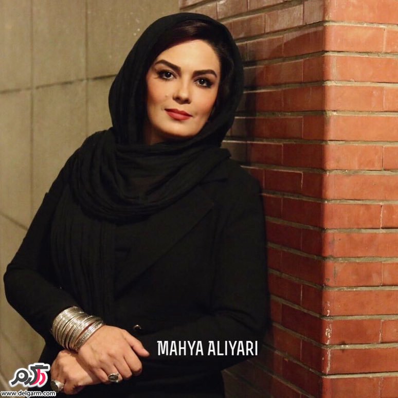 بیوگرافی و عکس های شخصی سارا خوئینی ها
