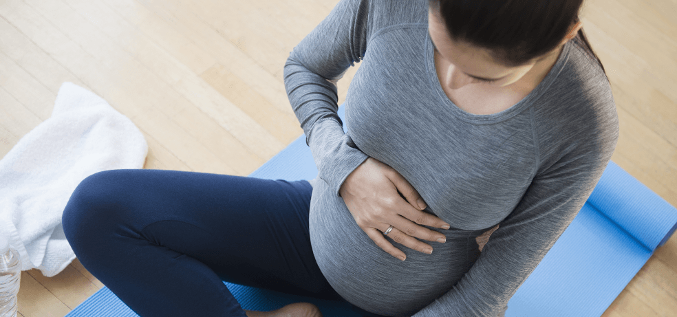 دلایل و راه‌های رفع یبوست در حاملگی