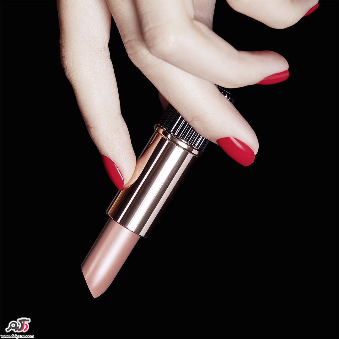 ESTEE LAUDER