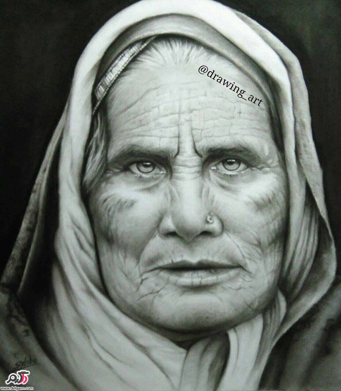 نقاشی چهره به سبک سیاه قلم با زغال و مداد کنته