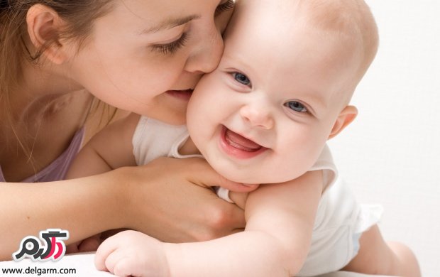 عوارض بوسیدن گوش نوزادان