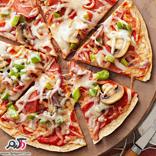 طرز تهیه پیتزا مارگاریتا با خمیر ایتالیایی طرز تهیه پیتزا مارگاریتا با خمیر ایتالیایی