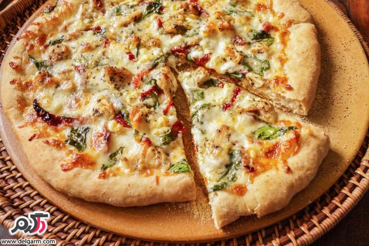 طرز تهیه پیتزا مارگاریتا با خمیر ایتالیایی طرز تهیه پیتزا مارگاریتا با خمیر ایتالیایی