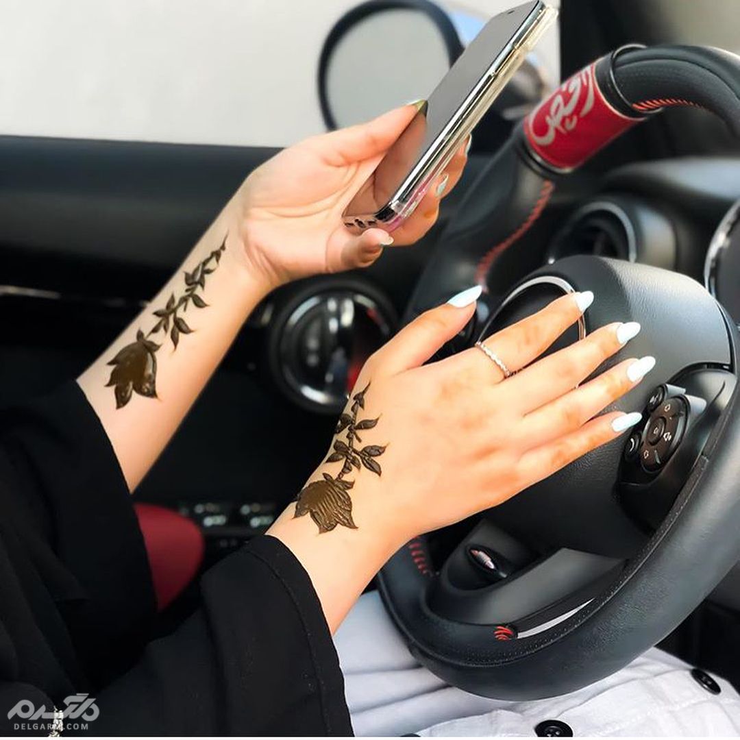 طرح حنا روی دست / شیک ترین مدل های طراحی دست با حنا