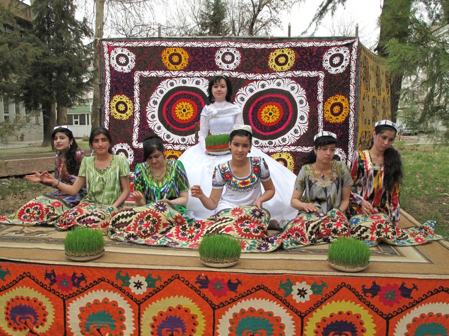 اداب و رسوم نوروز باستانی در تاجیکستان
