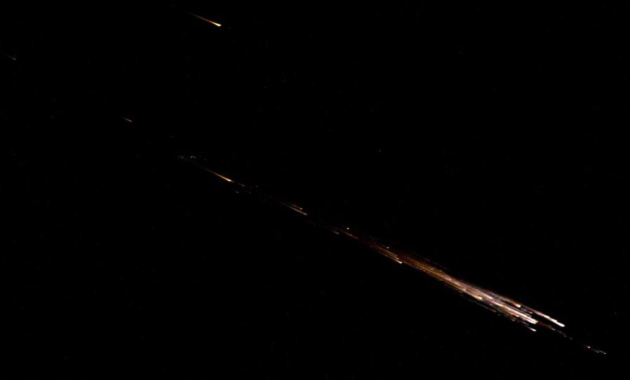 3-cygnus-spacecraft-reentry-photo-from-space-gerst-2