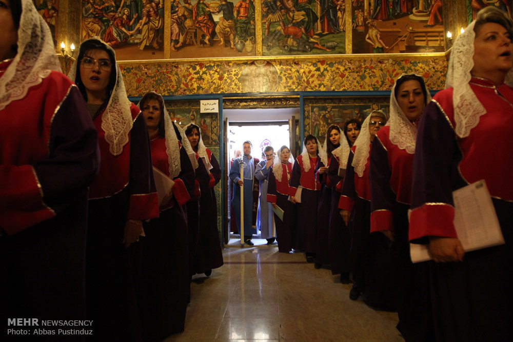 آغاز سال نو میلادی در کلیسای وانک اصفهان