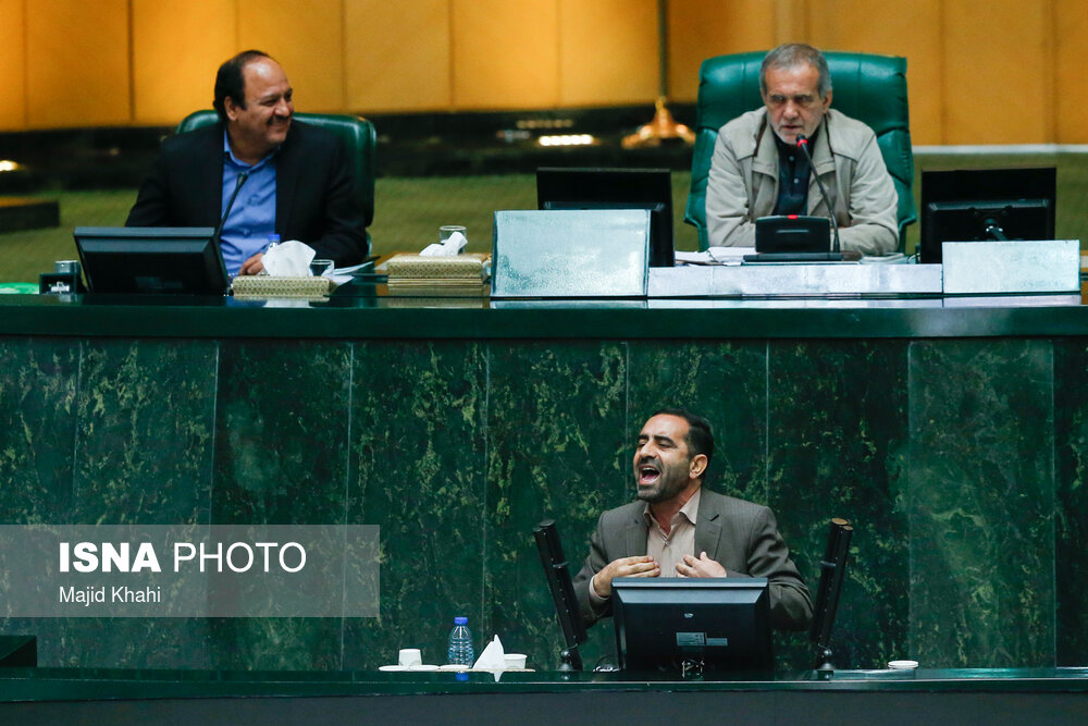 تصاویر جلسه علنی مجلس | ۴ آذر
