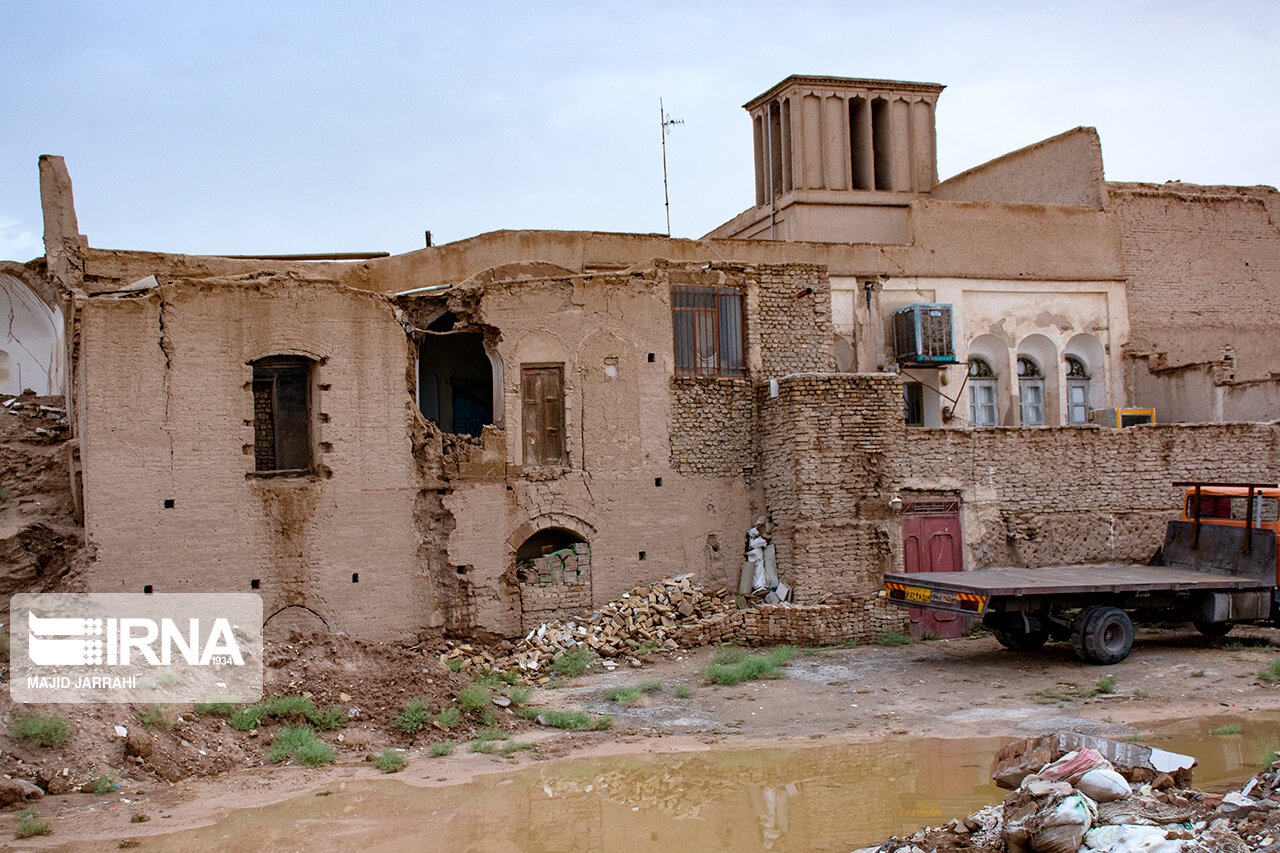 تصاویر تخریب بافت تاریخی شهر یزد بر اثر سیلاب