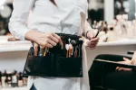 آموزش تمیز کردن ۸ ابزار آرایشی پر کاربرد سریع و ساده