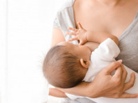 10 ماده غذایی که شیر مادر را افزایش می دهد