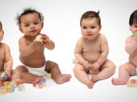 رنگ اصلی پوست نوزاد : رنگ پوست نوزاد کی مشخص میشود ؟