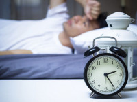 اختلالات خواب : علایم، علل، تشخیص و درمان بی خوابی شبانه