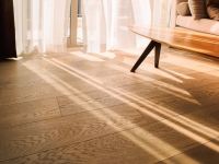 چرا پارکت چوبی باد می کند؟