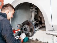 ترمز ضد قفل (ABS) چیست و چه قابلیتی دارد؟