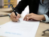 تعریف عقد معلق و عقد مشروط و تفاوت آن ها