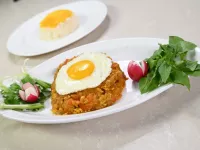 100 گرم میرزا قاسمی چقدر کالری دارد ؟