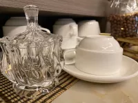 سفید و براق کردن ظروف چینی و کریستالی