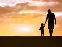 دانلود آهنگ کودکانه عاشقانه برای پدر همراه با متن ترانه