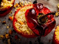 طرز تهیه 10 غذای بسیار خوشمزه با فلفل دلمه ای