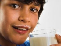 نوشیدنی مناسب برای کودک پیش دبستانی شما کدام است؟