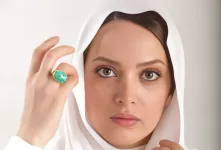ویدیو / سوپرایز زیباترین بازیگر زن بعد از طلاقش با یک کودک شبیه به خودش !!