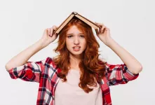 حوصله درس خواندن ندارم چیکار کنم (+۵ راهکار اساسی)