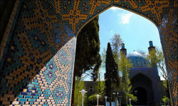 آشنایی با مدرسه تاریخی چهارباغ اصفهان+تصاویر