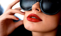 بهترین روش رژلب زدن چیست؟ همراه با تصاویر