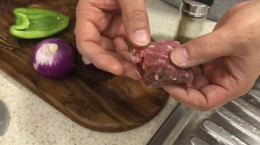 ویدیو آموزش پخت چلو گوشت زعفرانی به سبک رستورانی