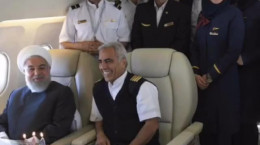 کلیپ جشن تولد ۷۱ سالگی روحانی در هواپیما