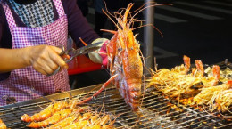 غذاهای خیابانی تایوانی ها برای گردشگران !