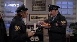 کلیپ جیمی فالون و ایوان مک گرگور در نقش پلیس