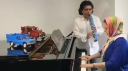 کلیپ پیانو زدن مهراوه شریفی نیا با آهنگ گل سنگم
