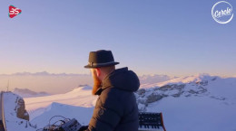 اجرای موسیقی در ارتفاع ۳۰۰۰ متری
