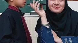 ویدیو دیدنی از تماس دانش آموزان با مادر خود در روز مادر