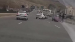 فیلم اخلال در نظم جاده توسط ۳ خودرو