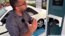 آموزش شارژ خودرو در ایستگاه شارژ خودرو برقی