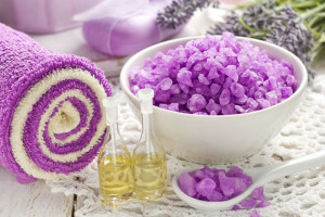 فواید درمانی حمام نمک و تاثیر بی نظیر این حمام برای سلامتی بدن
