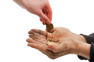 رد مظالم چیست؟ چگونه باید رد مظالم را محاسبه و پرداخت کنیم؟