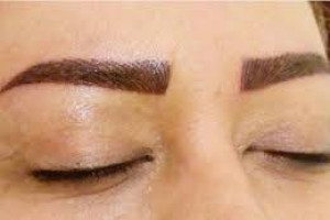 هاشور ابرو چیست؟ در چه مواردی هاشور ابرو توصیه نمیشود؟