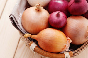 چگونه با پیاز از آلودگی هوا جلوگیری کنیم؟