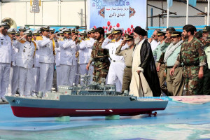 متن و پیام ادبی و رسمی تبریک روز نیروی دریایی جمهوری اسلامی ایران