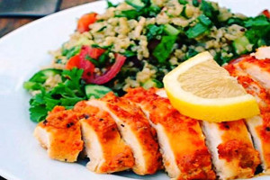 طرز تهیه خوراک سینه ی مرغ با طعم سیر غذای رژیمی